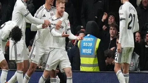 六战五捷，土赛杯分组奇局揭秘：胜负密码藏于神秘数据流