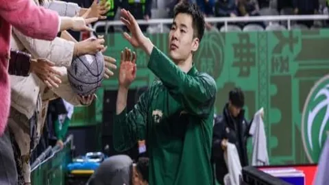 2026夏联亮点回顾：老鹰灰熊，10中7的惊人表现